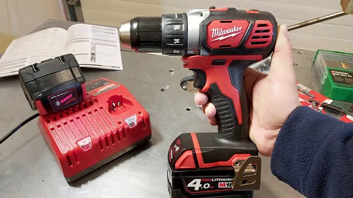 Milwaukee  compact drill / driver  M18 BDD-402XM18 ™ Unboxing and TEST