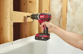 Milwaukee M18 BDD-202C Дрель-шуруповерт (аккум.)