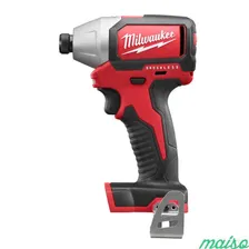 Ударный винтоверт Milwaukee M18 2750-20 в Москве