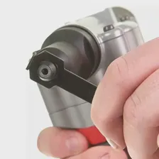 Milwaukee M12 BPRT-201X Аккумуляторный заклепочник (li-ion2Ач)