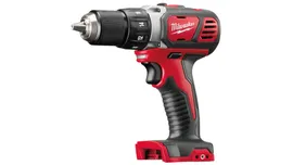 Дрель - шуруповерт Milwaukee M18 BDD-0