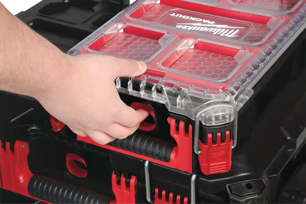 Компактный органайзер Milwaukee PACKOUT 4932464083-3