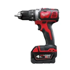 Компактная дрель-шуруповерт Milwaukee M18 BDD-402C