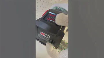 Аккумулятор Milwaukee M18 12 0