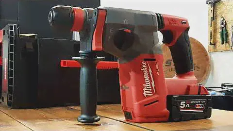 Aku kombinované kladivo SDS-plus Milwaukee M18CHX-502X , Cordless hammer Milwaukee M18CHX-502X